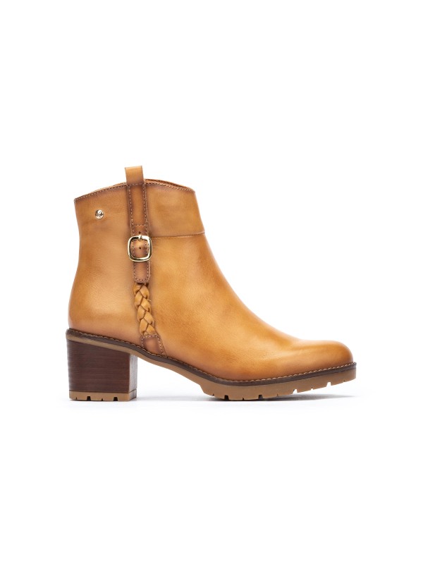 PIKOLINMOS LLANES W7H-8578 BEIGE
